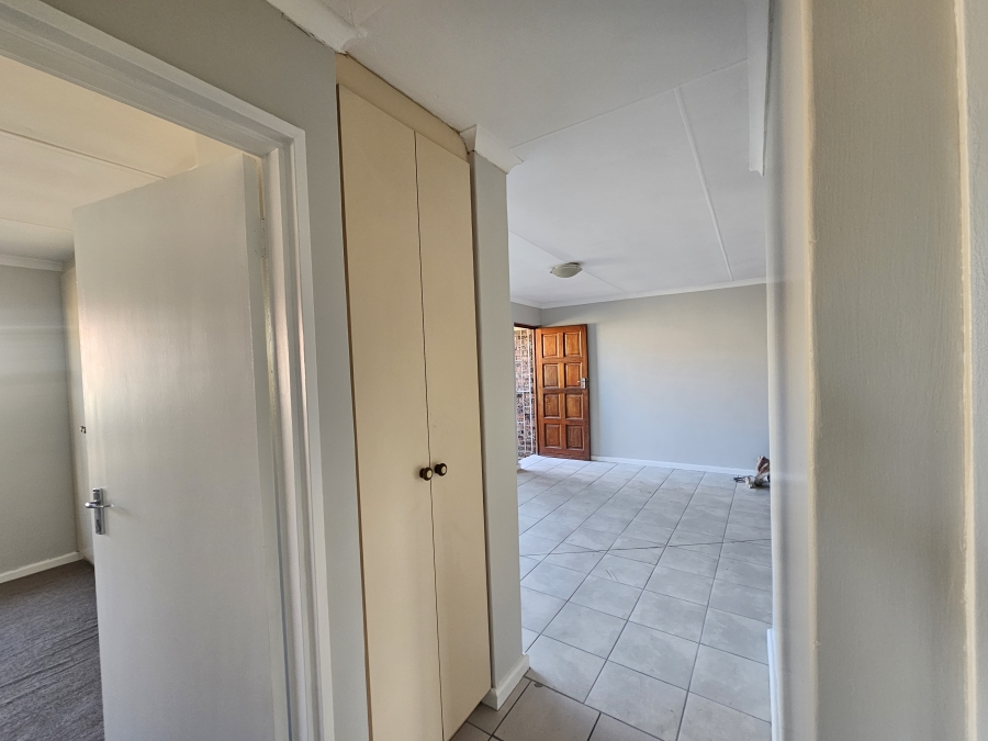 To Let 3 Bedroom Property for Rent in Nahoon Valley Park Eastern Cape